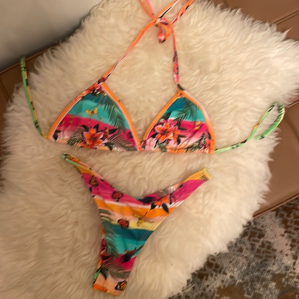 Doce neon Verao bikini